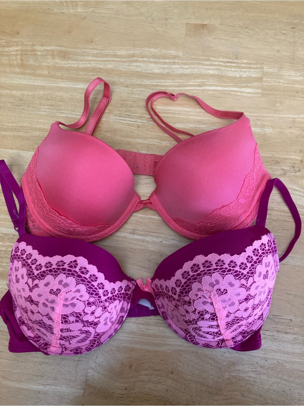 SO Women's Hot Pink and Fuchsia Lace Push-Up Bras - Set of 2